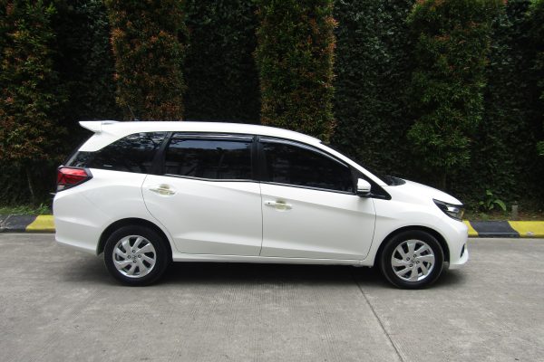 Mobilio E MT 2017 DP 5 Juta