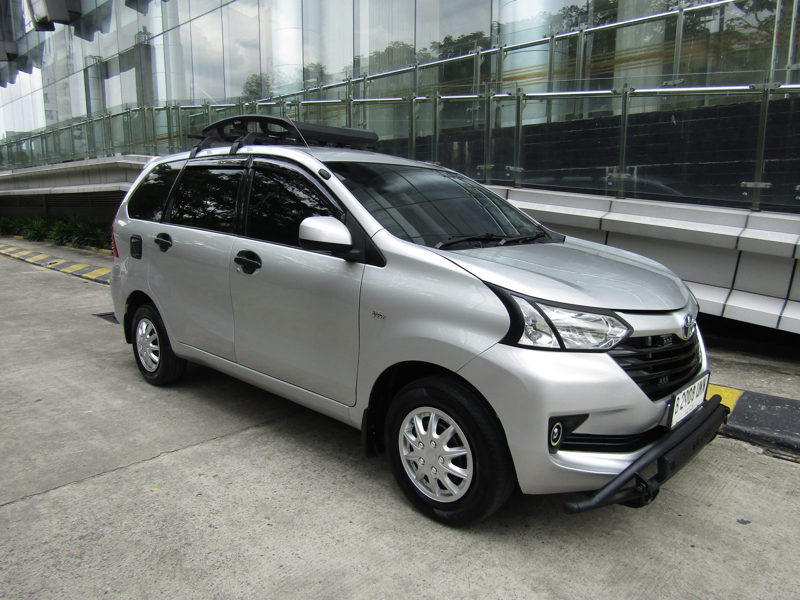 Avanza E MT 2018 DP 5 Juta