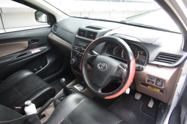 Avanza E MT 2018 DP 5 Juta