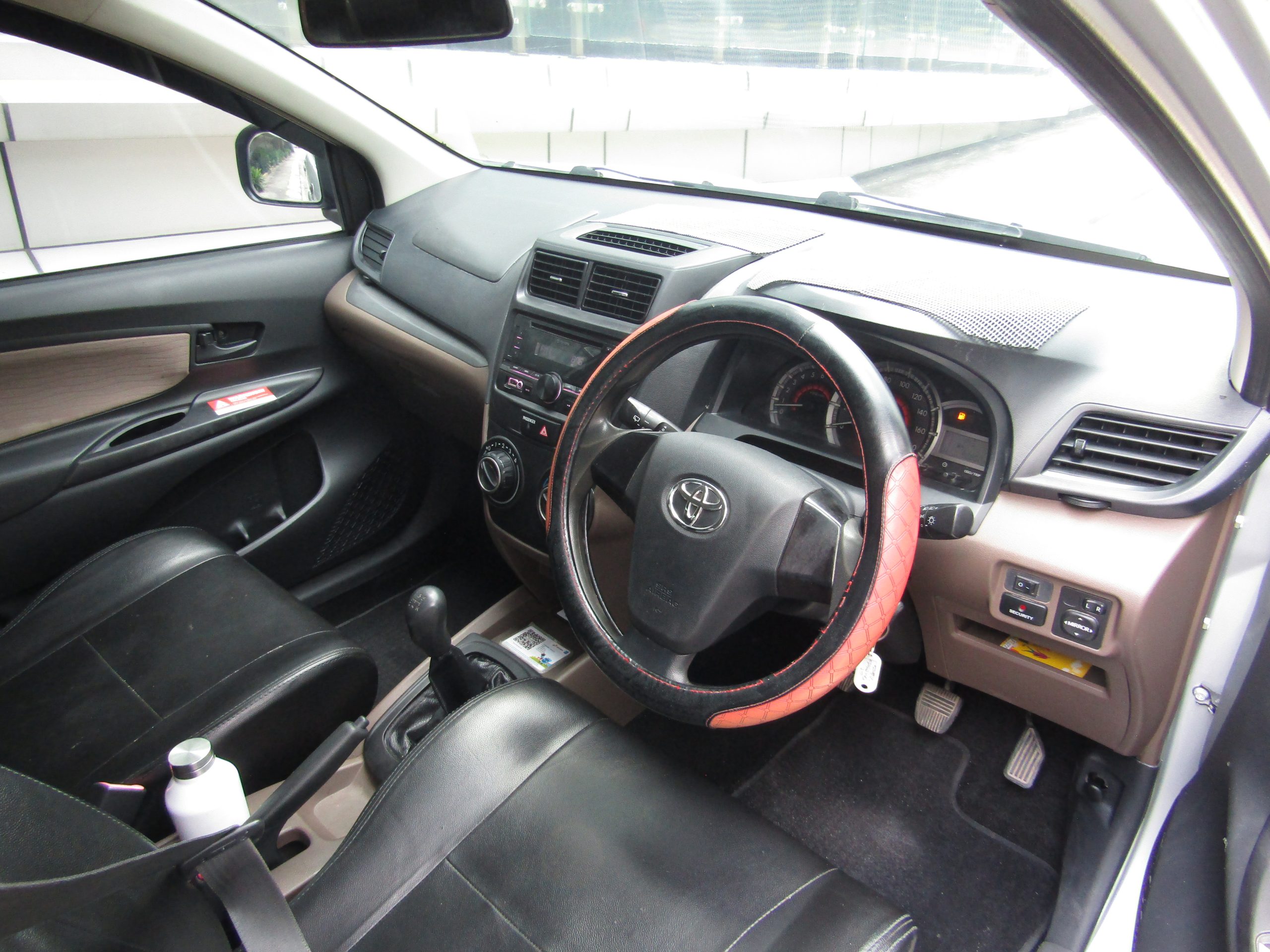 Avanza E MT 2018 DP 5 Juta