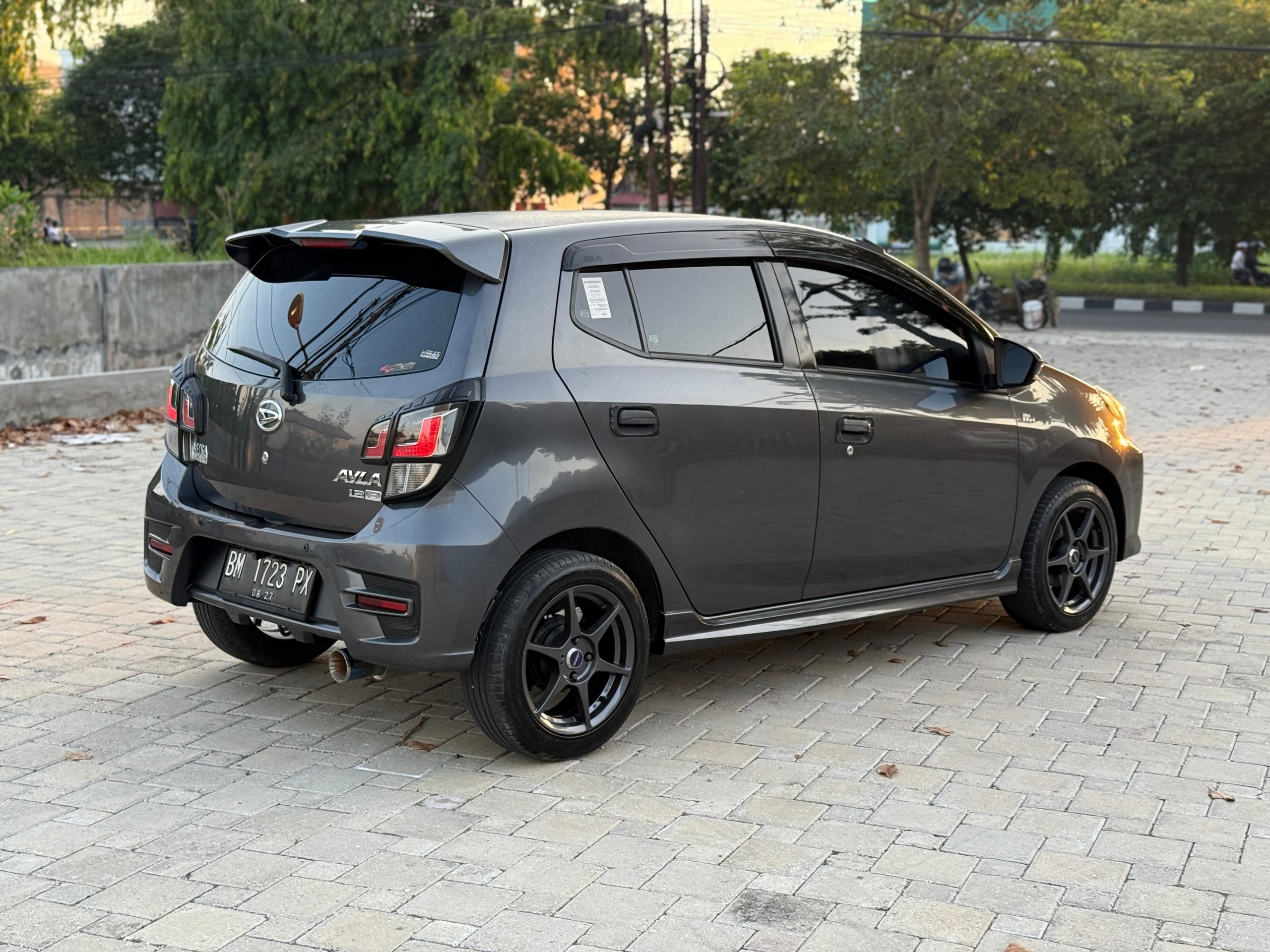 Ayla R MT 2022 DP 3 Juta, Mobil Murah Pekanbaru