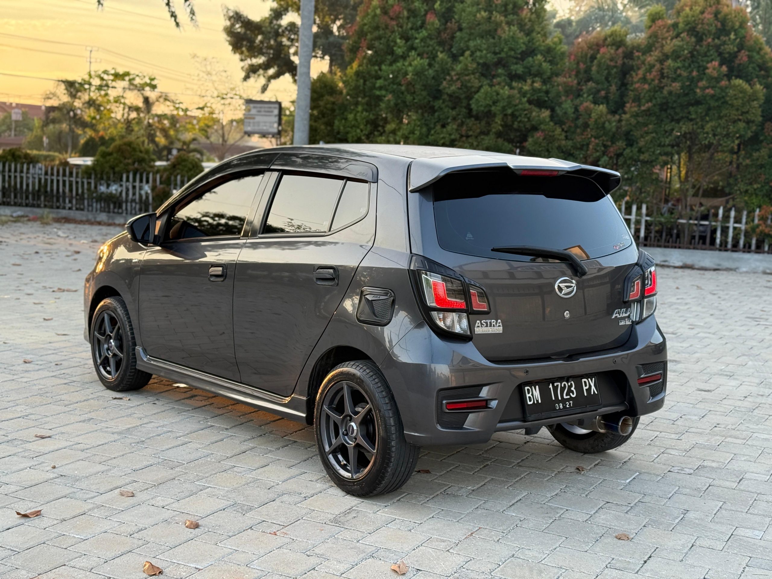 Ayla R MT 2022 DP 3 Juta, Mobil Murah Pekanbaru