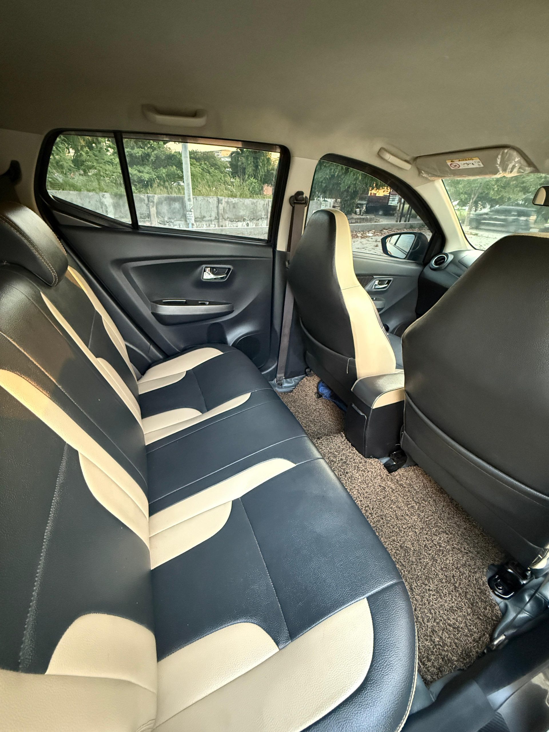 Ayla R MT 2022 DP 3 Juta, Mobil Murah Pekanbaru