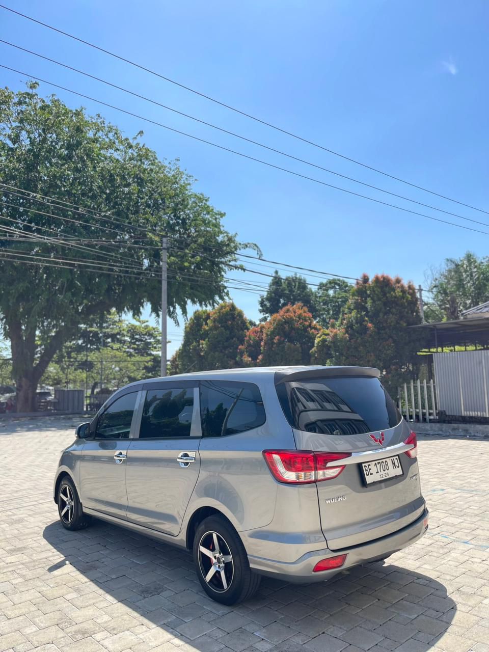 Wuling Confero Th 2024 Dp 5 Juta, Mobil Bekas Murah Pekanbaru