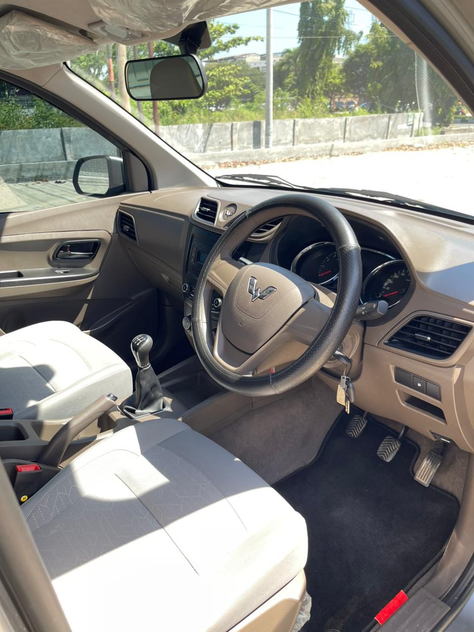 Wuling Confero Th 2024 Dp 5 Juta, Mobil Bekas Murah Pekanbaru